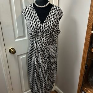 Ladies dress by London Style size 14. Black and white geometric design.